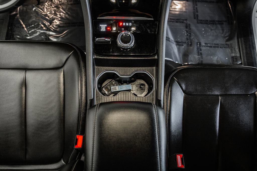 Used 2024 Jeep Grand Cherokee L Limited image 33