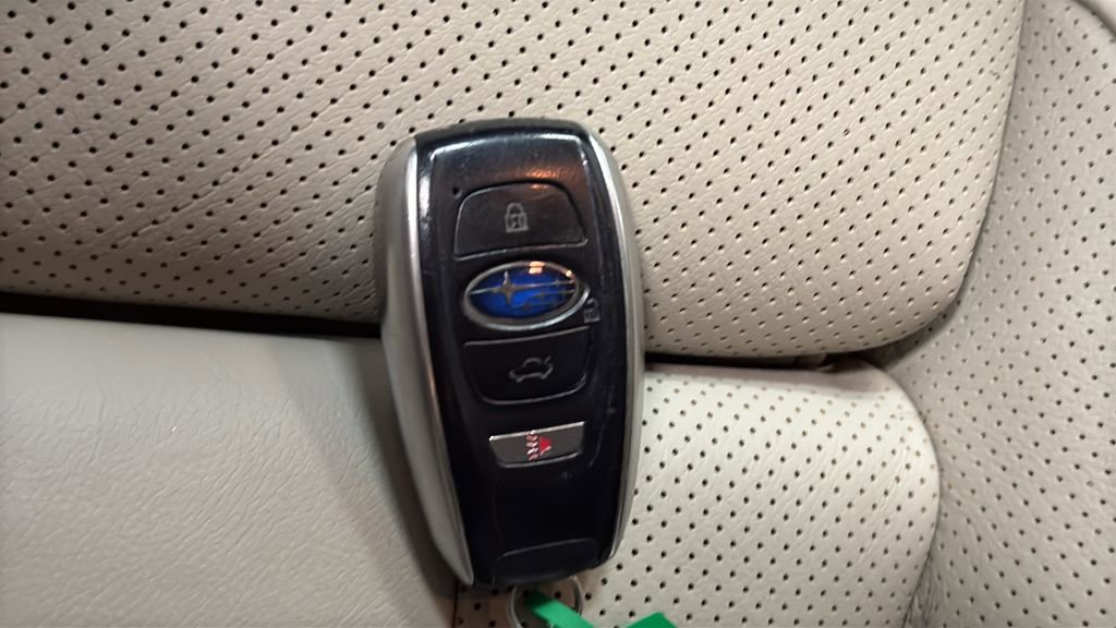 Used 2023 Subaru Ascent Limited image 20