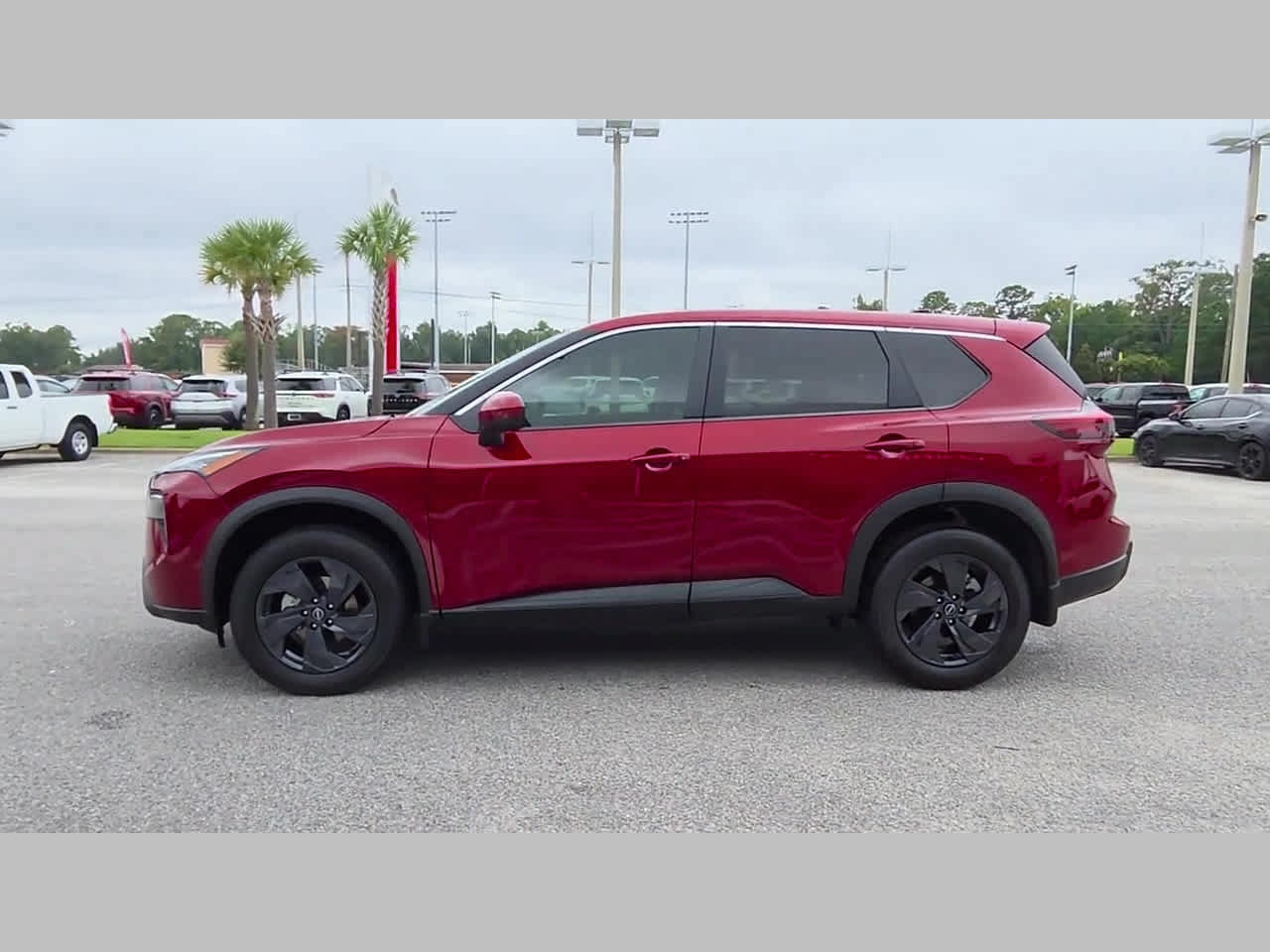 Used 2026 Nissan Rogue SV FWD image 26