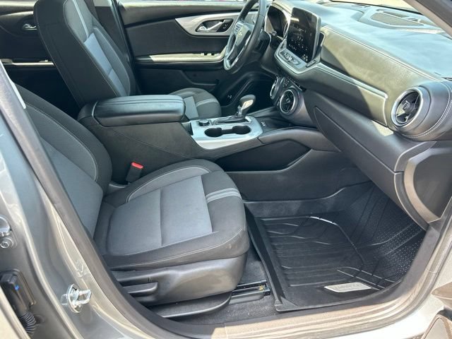 Used 2024 Chevrolet Blazer LT w/ Convenience Package FWD image 46