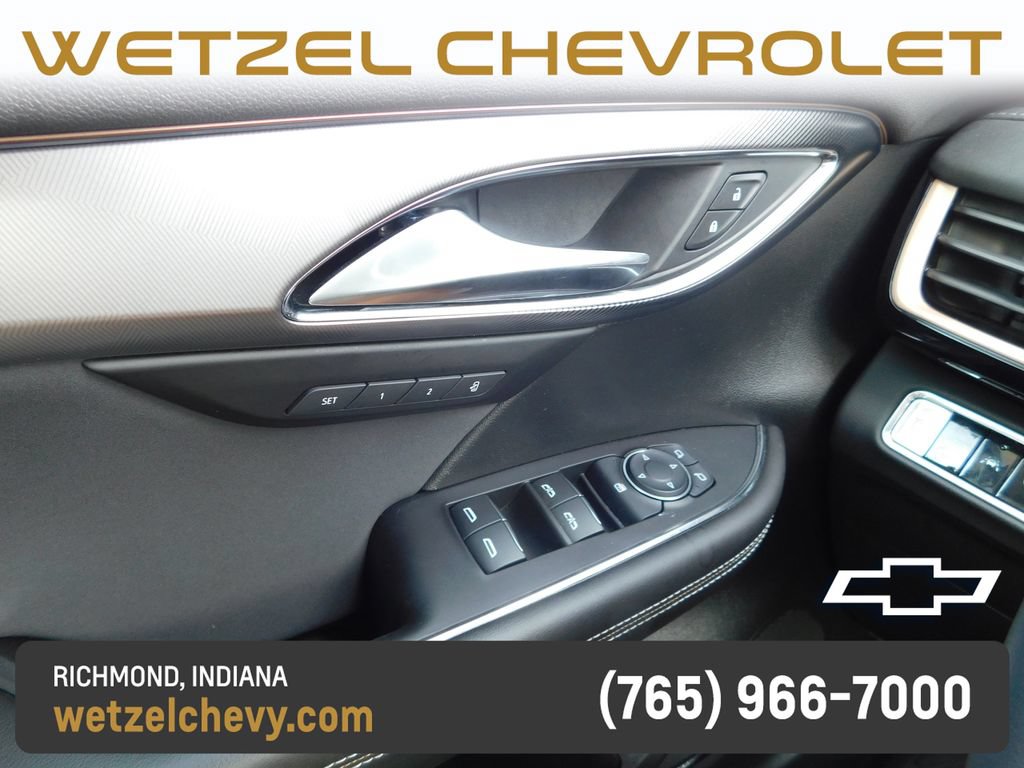 Used 2025 Buick Envision Sport Touring AWD/4WD image 26