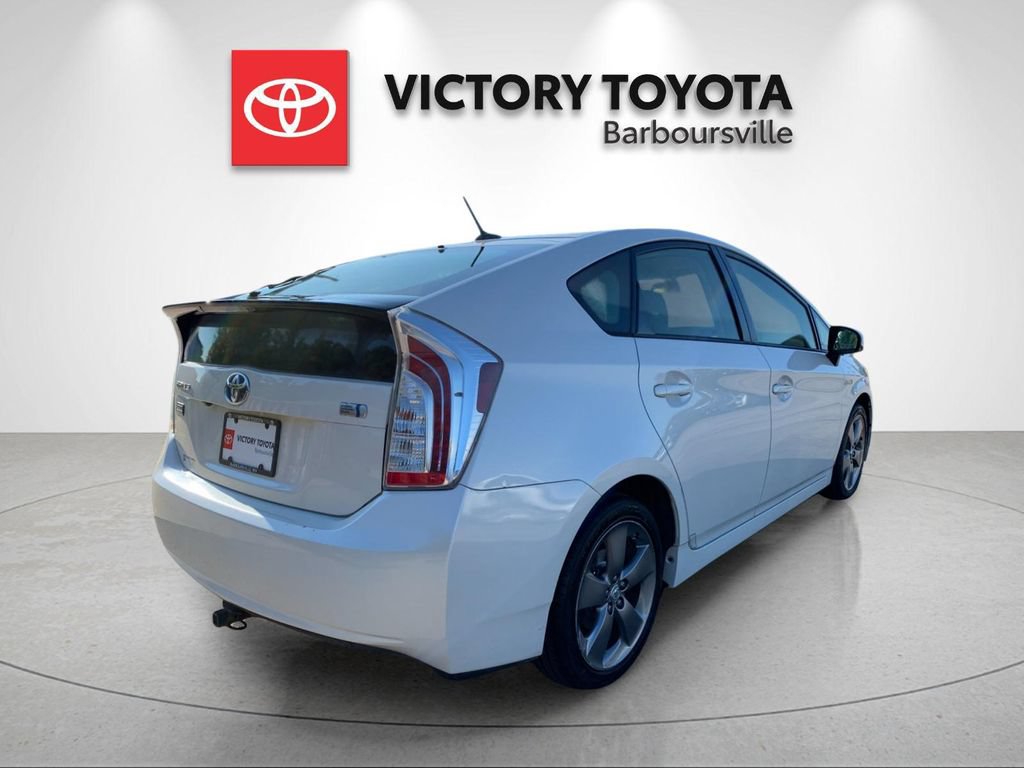 Used 2015 Toyota Prius Persona Series FWD image 7