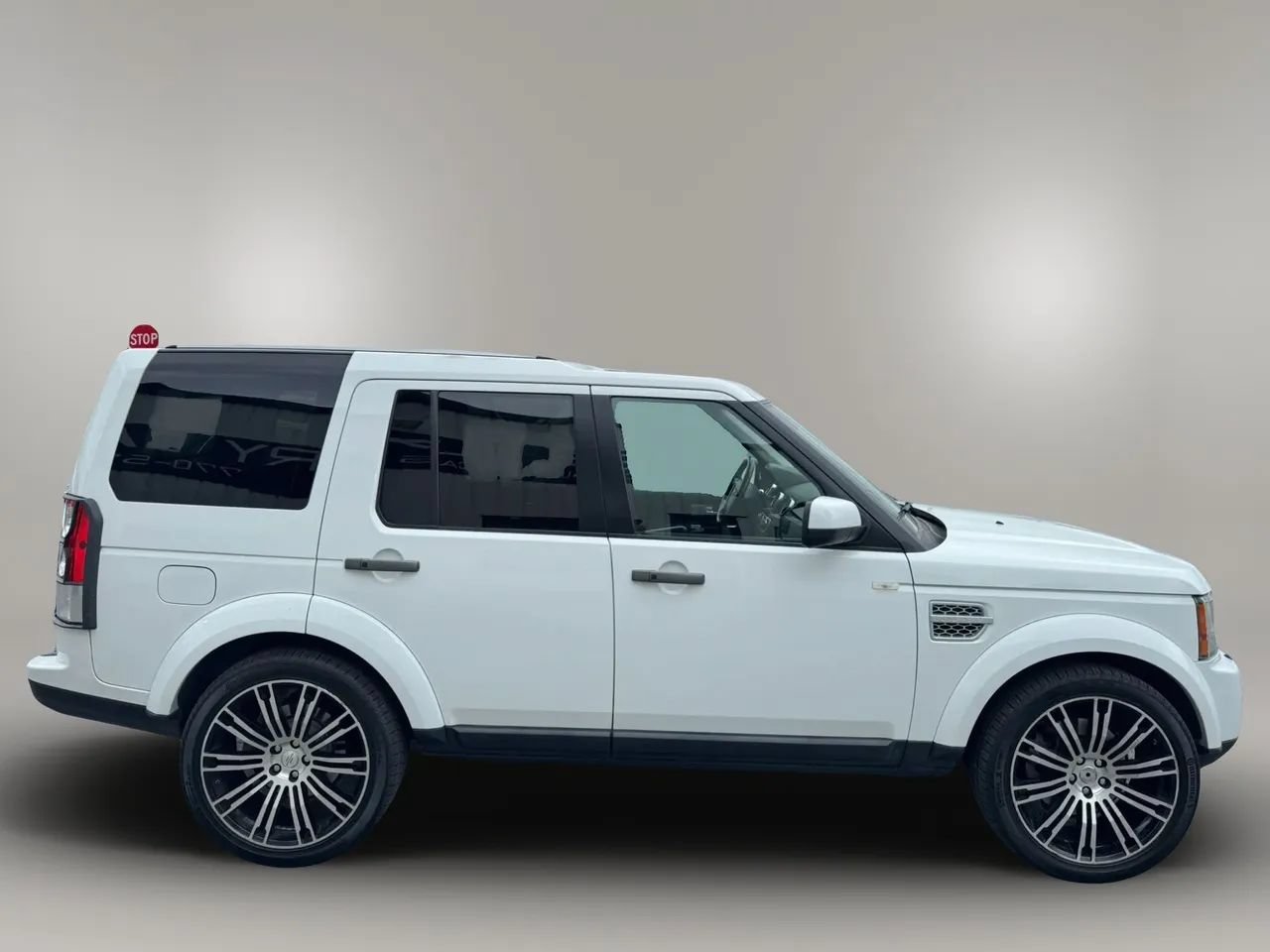 Used 2012 Land Rover LR4 HSE AWD/4WD image 4