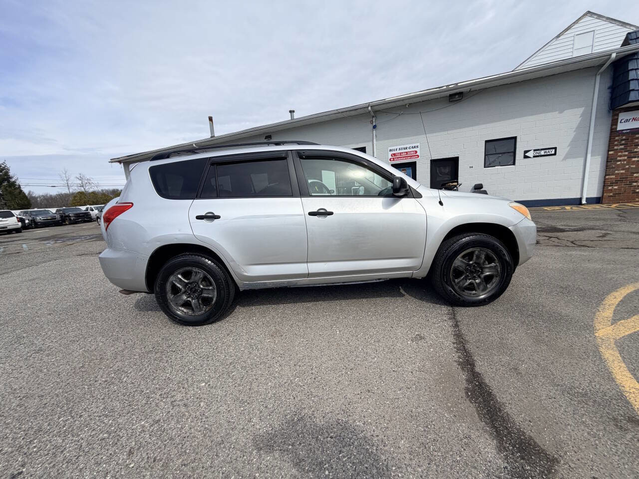 Used 2007 Toyota RAV4 Base 4dr SUV 4WD I4 image 8