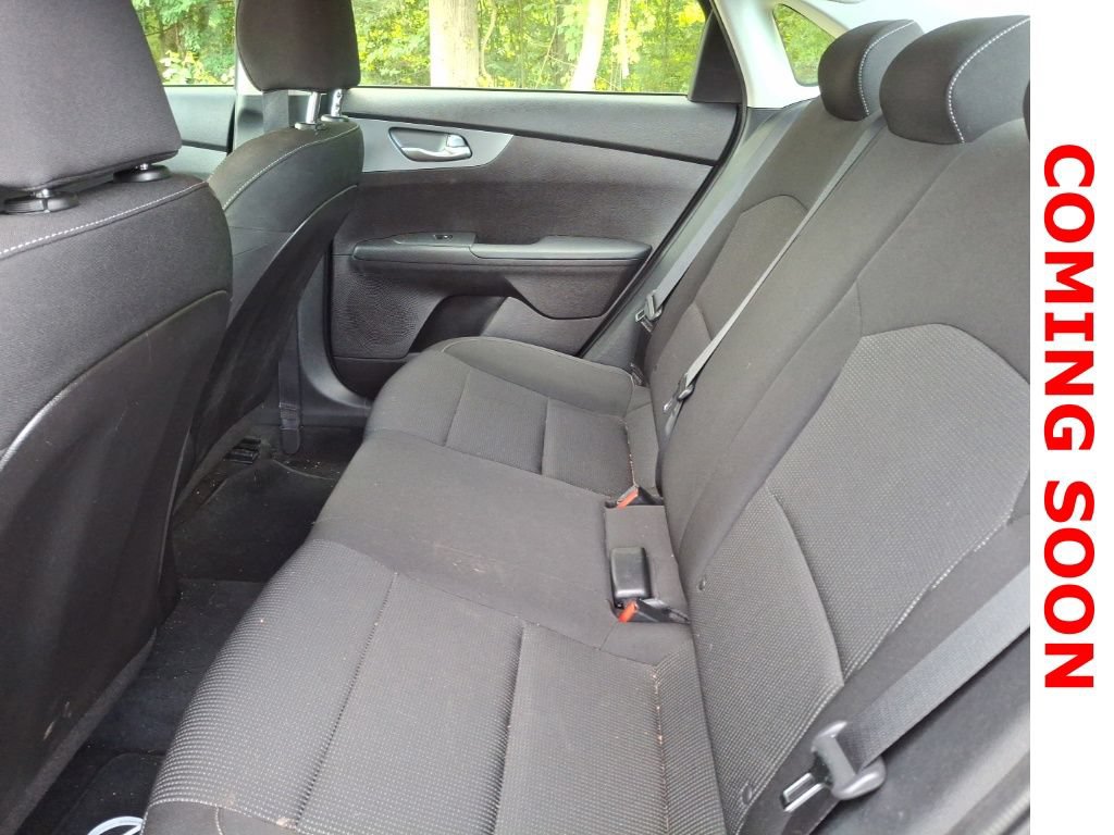Used 2021 Kia Forte LXS FWD image 9