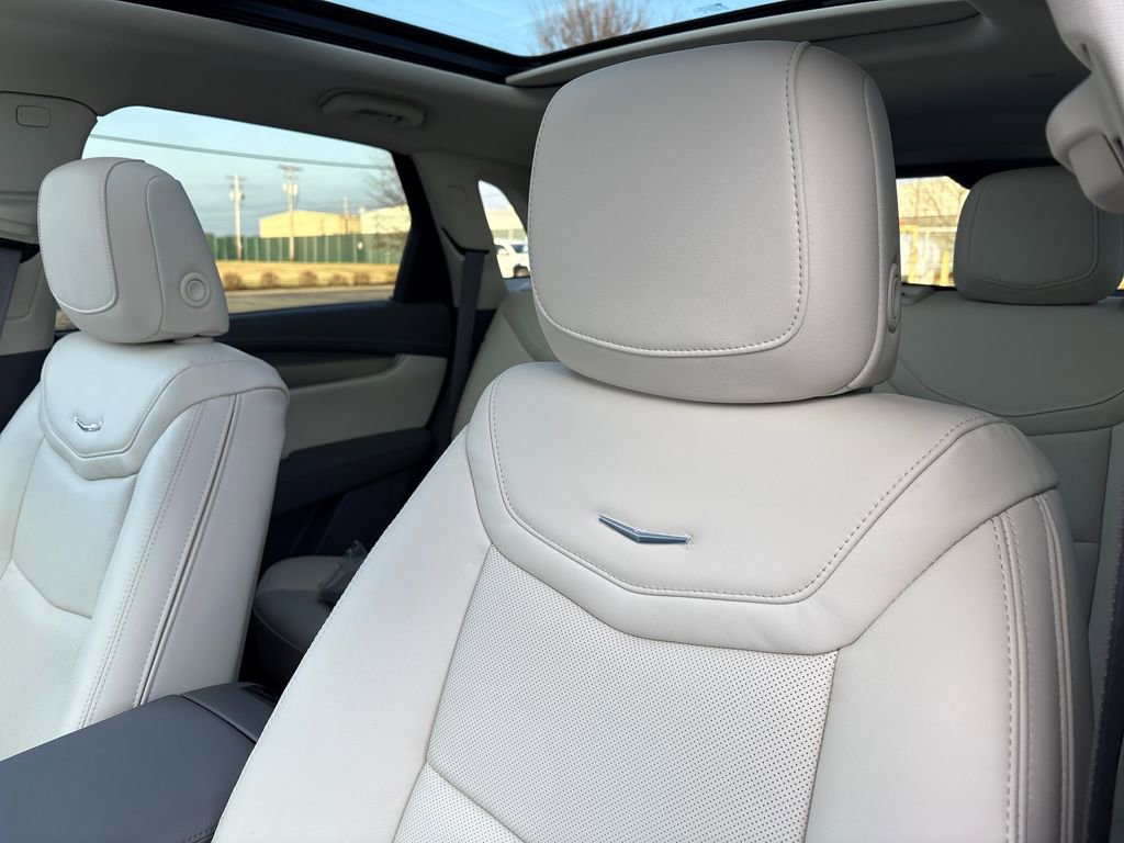 New 2026 Cadillac XT5 Premium Luxury w/ Driver Assist Package image 17
