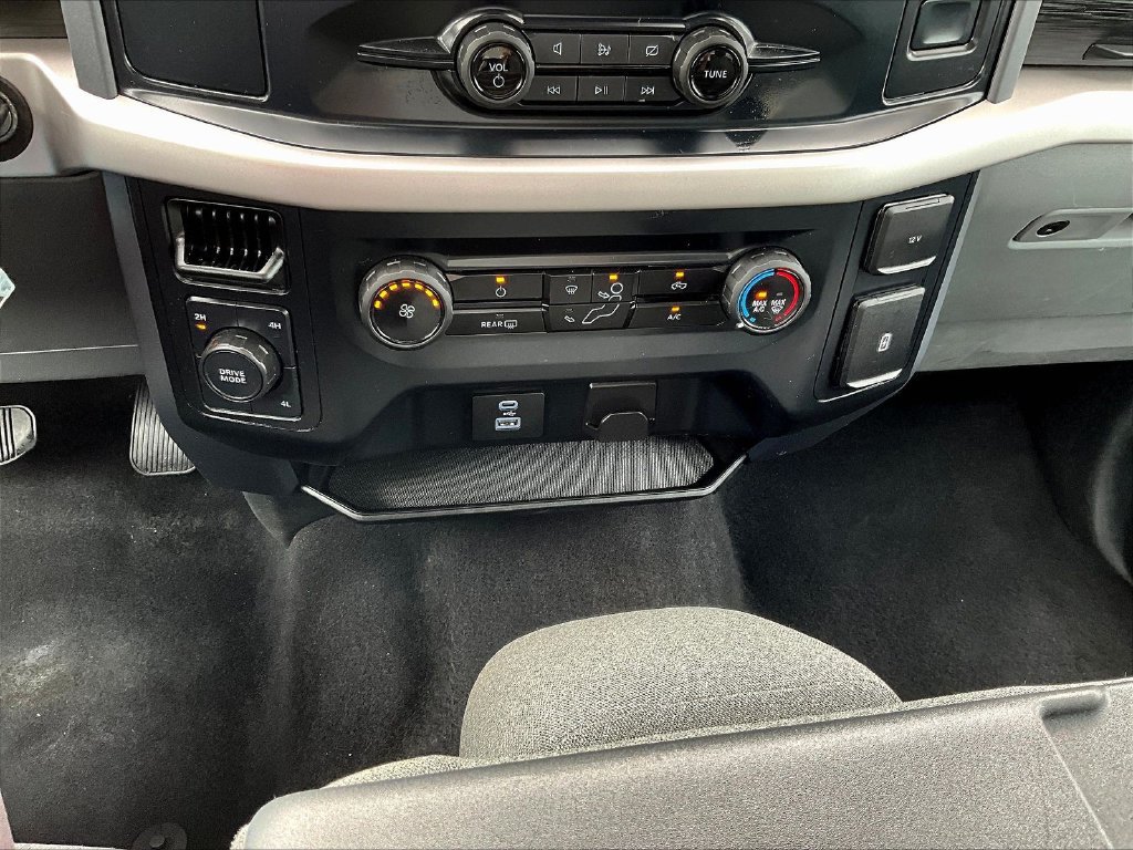 Used 2023 Ford F150 XLT AWD/4WD image 16