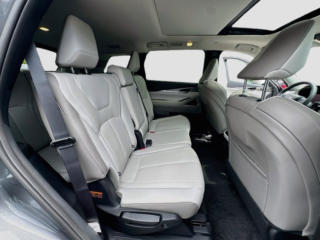 New 2027 INFINITI QX60 Luxe w/ Cargo Package FWD image 30