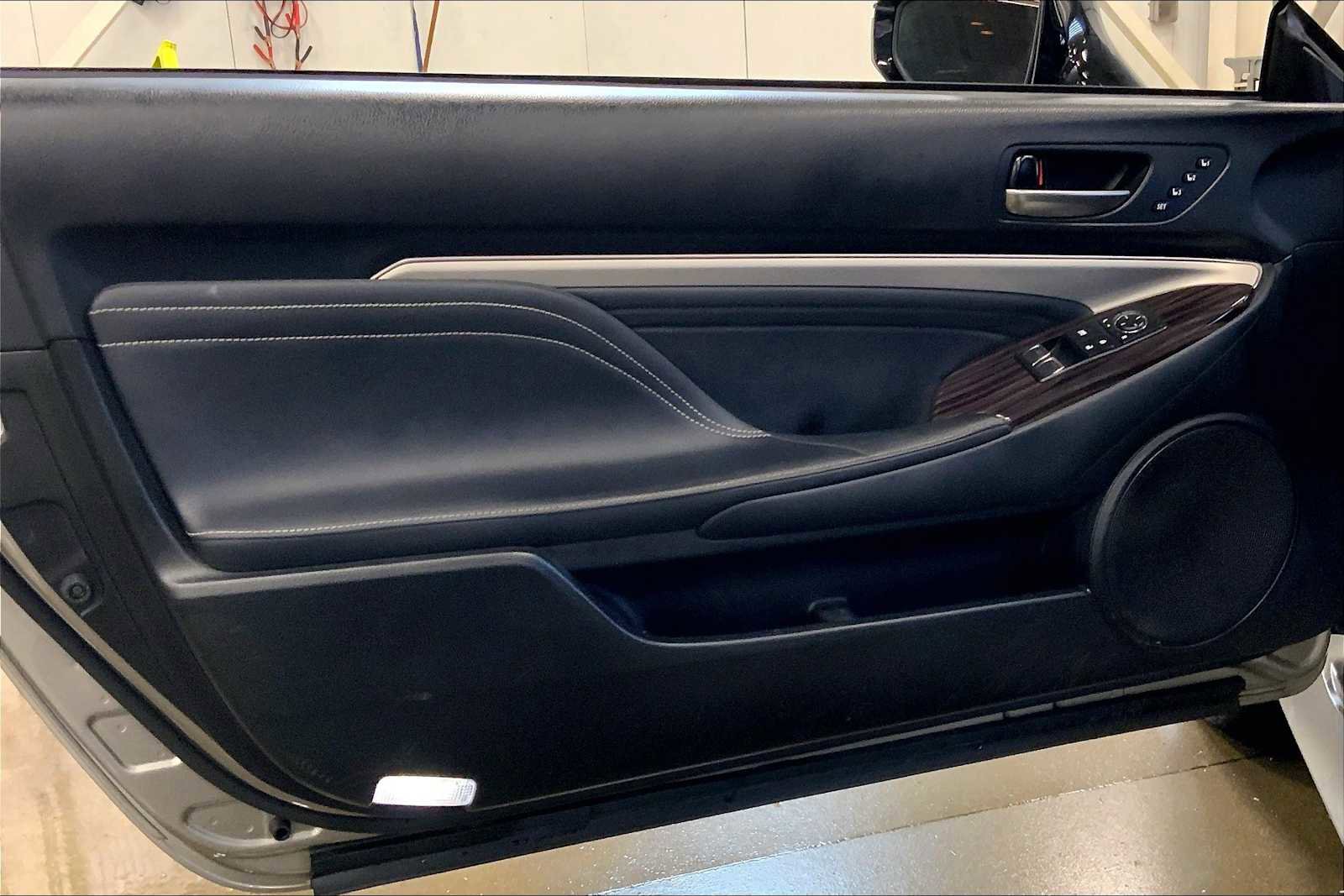 Used 2022 Lexus RC 300 w/ Navigation Package image 22