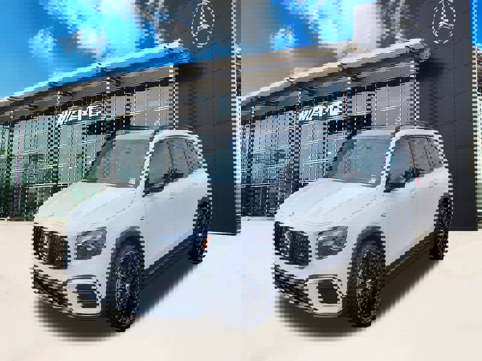 New 2025 Mercedes-Benz GLB 35 AMG 4MATIC