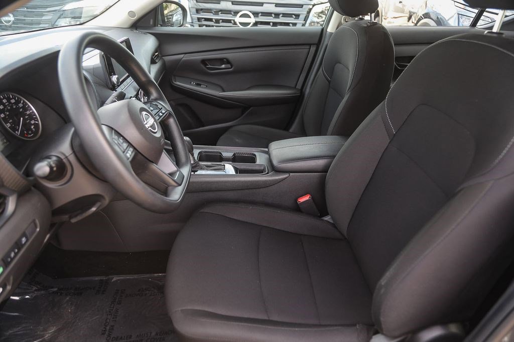 Certified 2025 Nissan Sentra S image 16