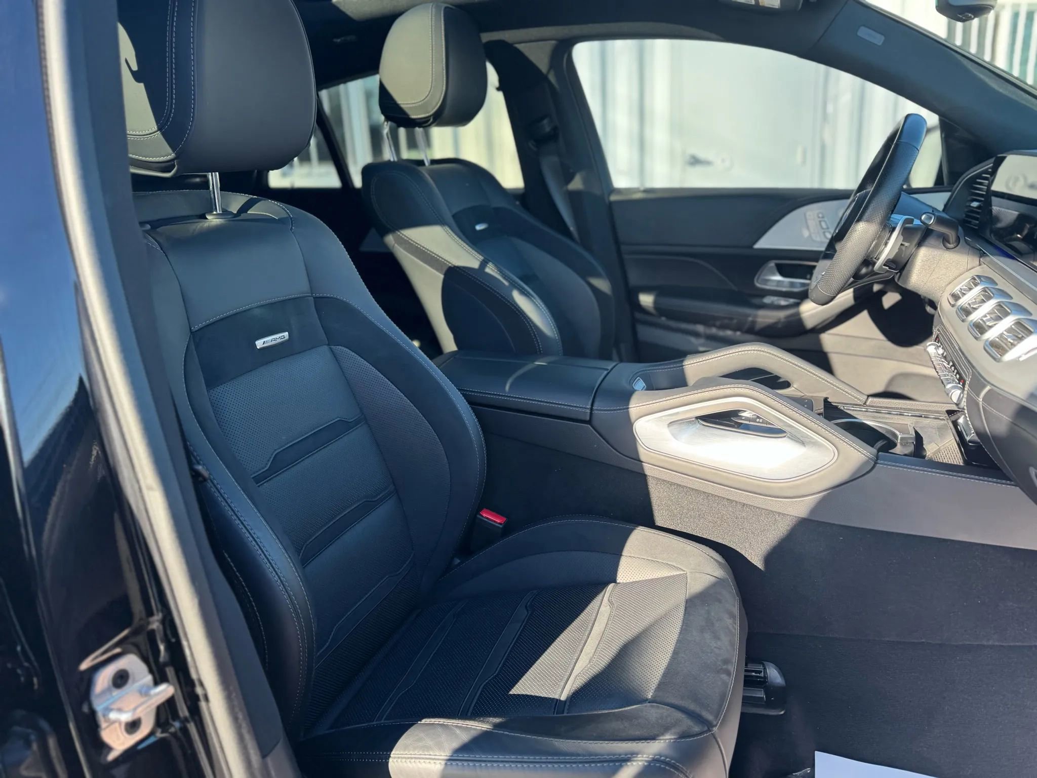 Used 2024 Mercedes-Benz GLE 53 AMG 4MATIC Coupe image 30