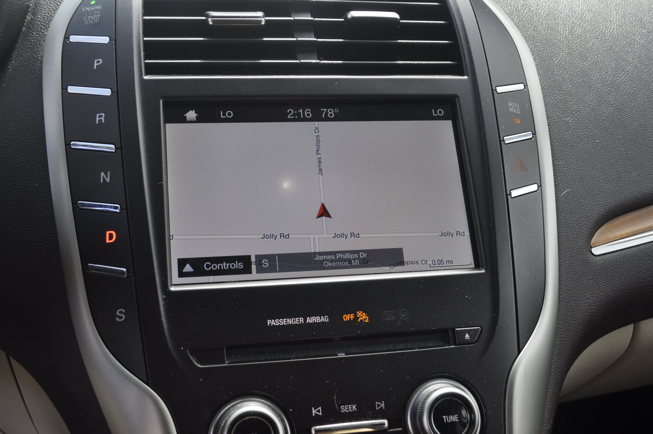 Used 2019 Lincoln MKC Select w/ Select Plus Package AWD/4WD image 25