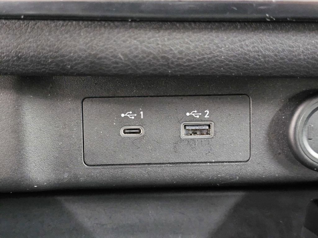 Used 2022 Nissan Rogue S AWD/4WD image 19