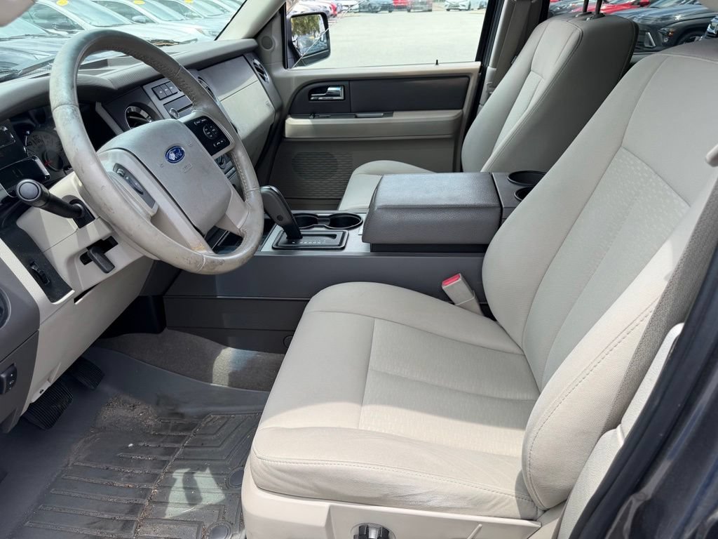 Used 2011 Ford Expedition XLT RWD image 21