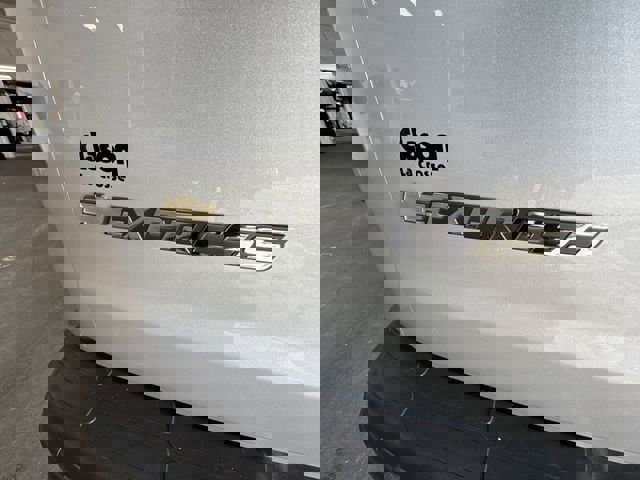 Used 2023 Chevrolet Express 2500 LS w/ Driver Convenience Package image 31