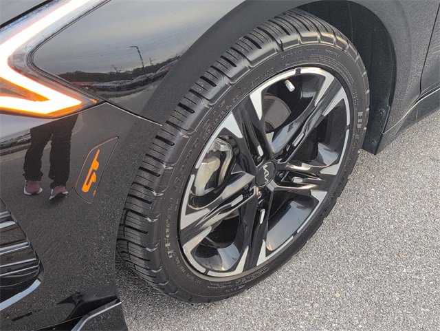 Used 2023 Kia K5 GT-Line image 11