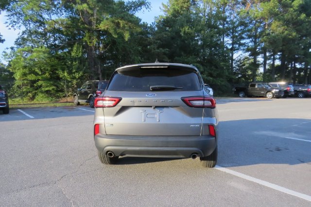 Used 2025 Ford Escape ST-Line AWD/4WD image 3