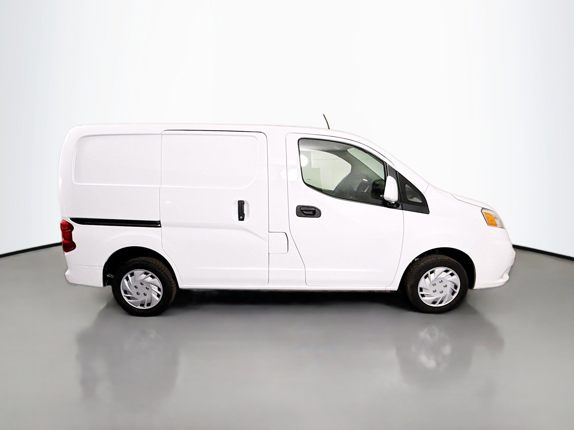 Used 2021 Nissan NV200 SV image 11