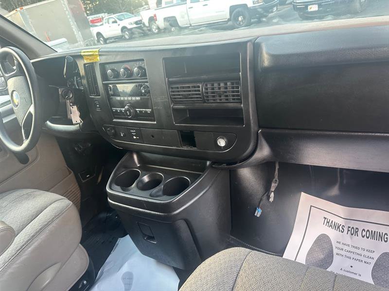 Used 2011 Chevrolet Express 2500 image 8