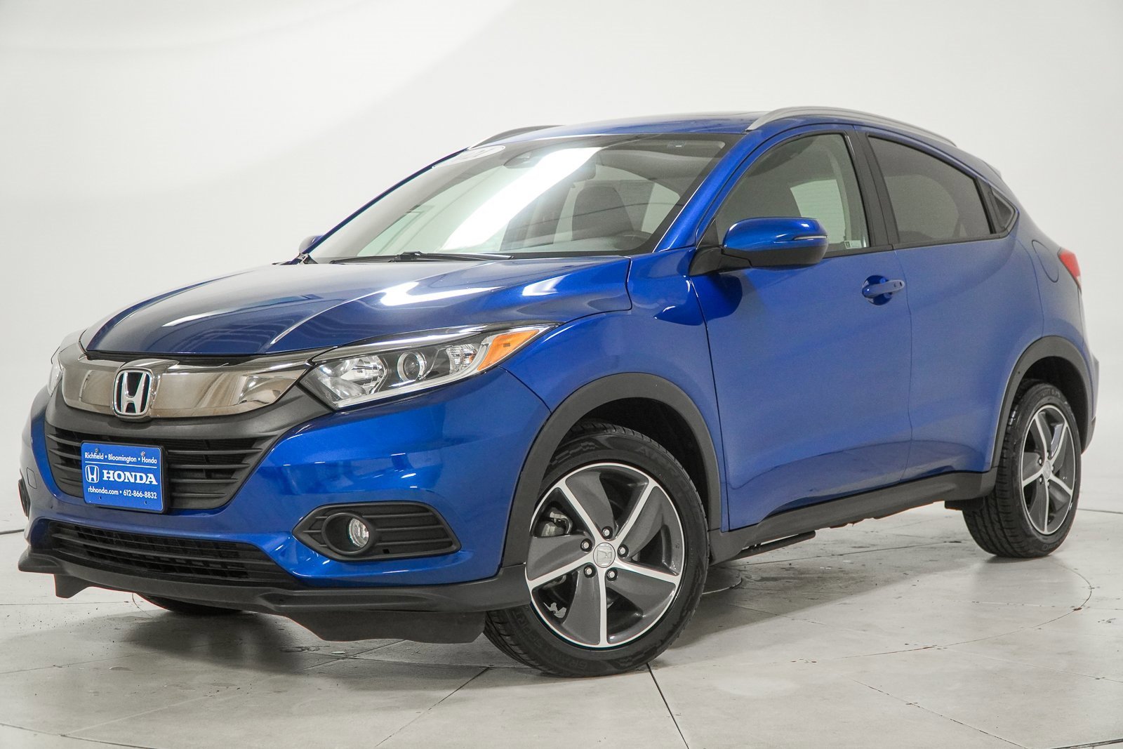 Used 2021 Honda HR-V EX image 1