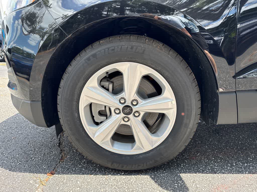 New 2024 Ford Edge SE AWD/4WD image 9
