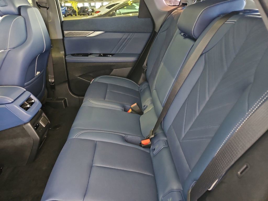 New 2025 Cadillac Optiq Sport 2 image 20