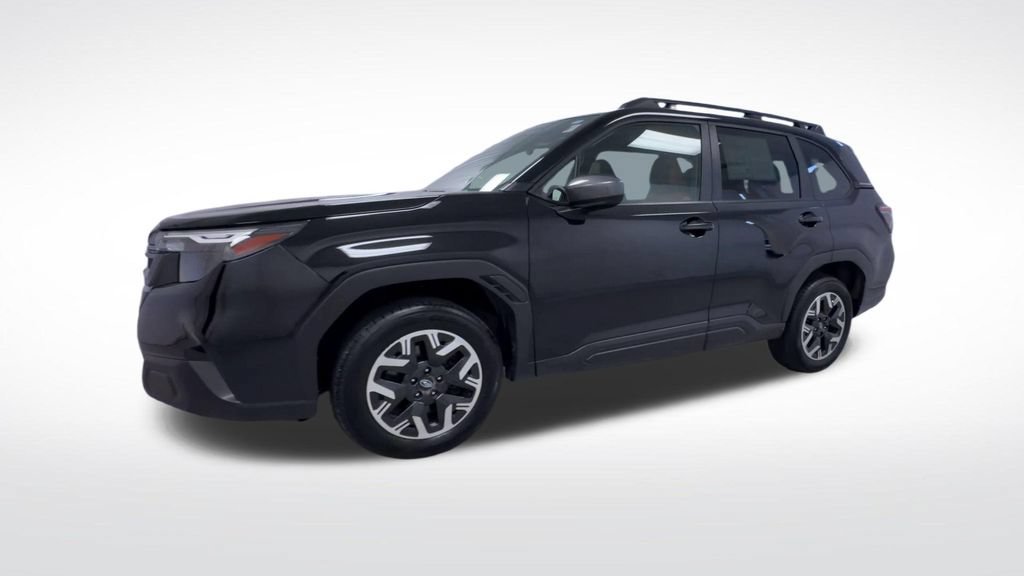 Used 2025 Subaru Forester Premium AWD/4WD image 4