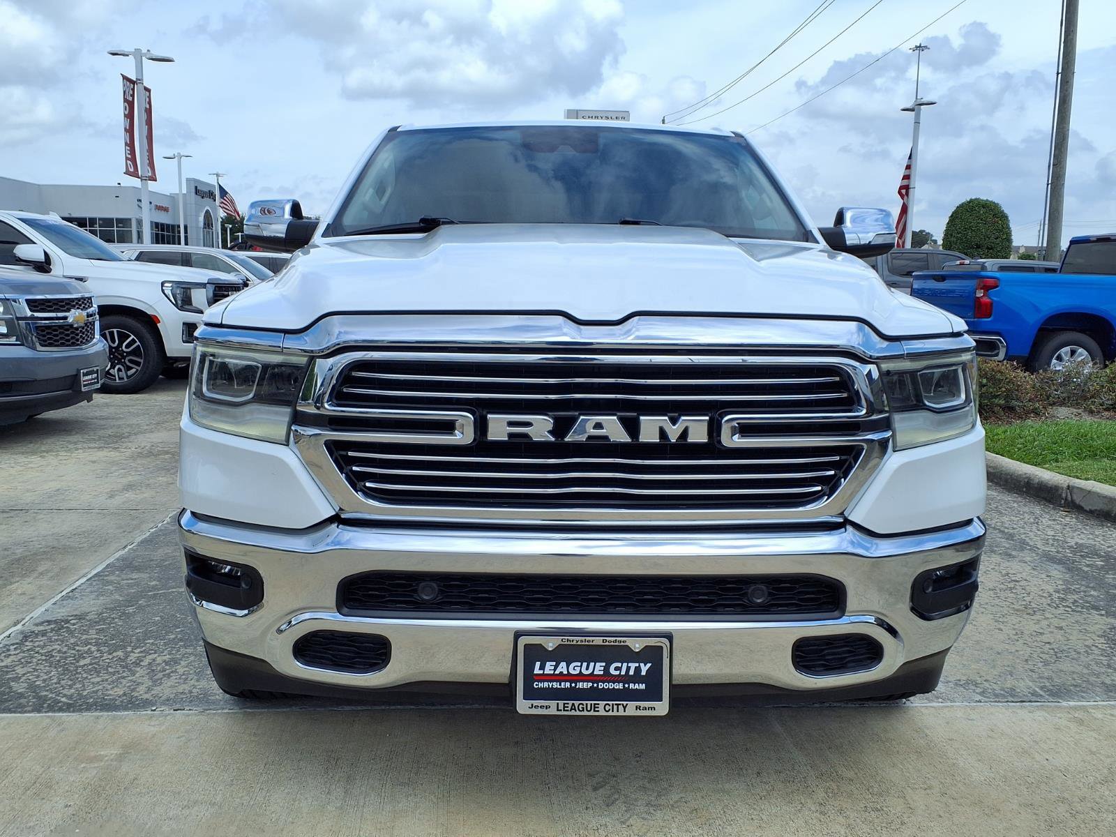 Used 2022 RAM 1500 Laramie AWD/4WD image 5