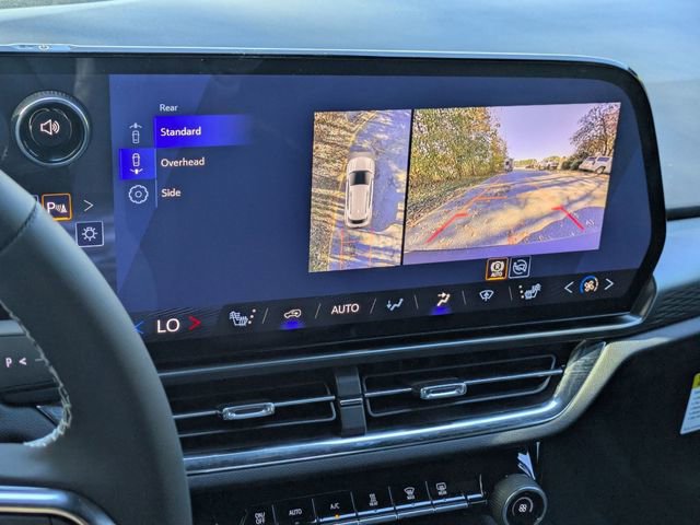 New 2026 Chevrolet Equinox EV LT w/ Comfort Package image 18