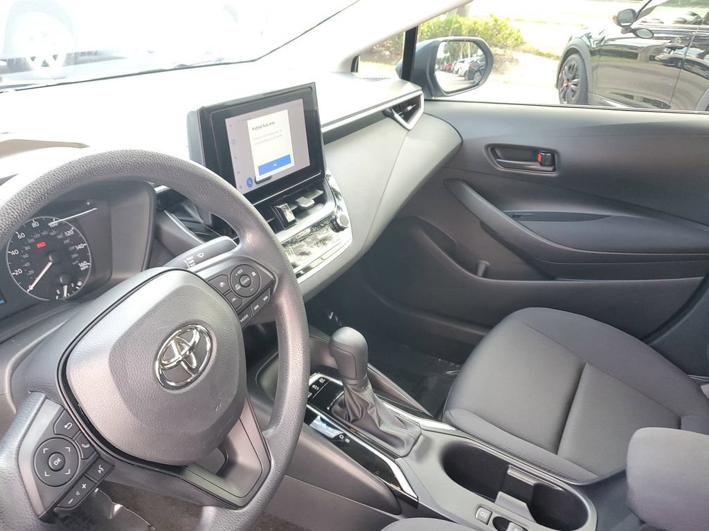 Used 2023 Toyota Corolla LE FWD image 23