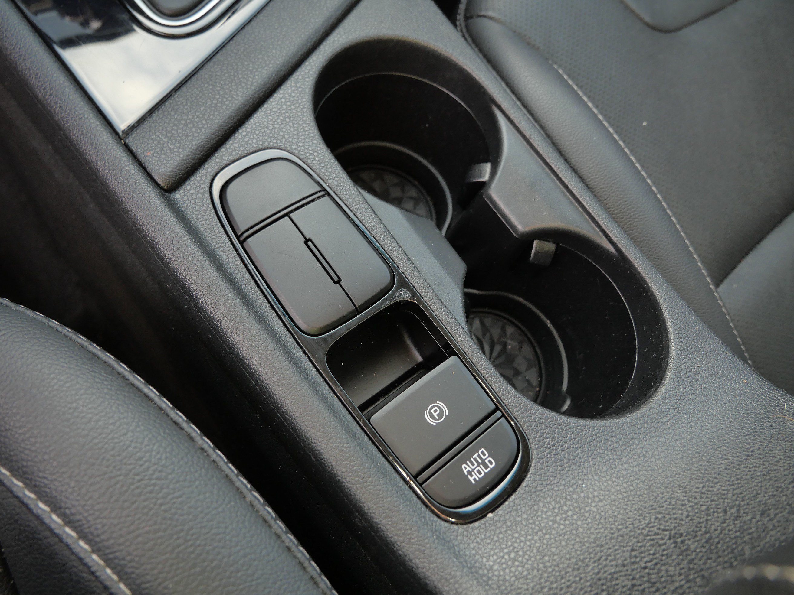 Used 2022 Kia Niro Touring Special Edition FWD image 30