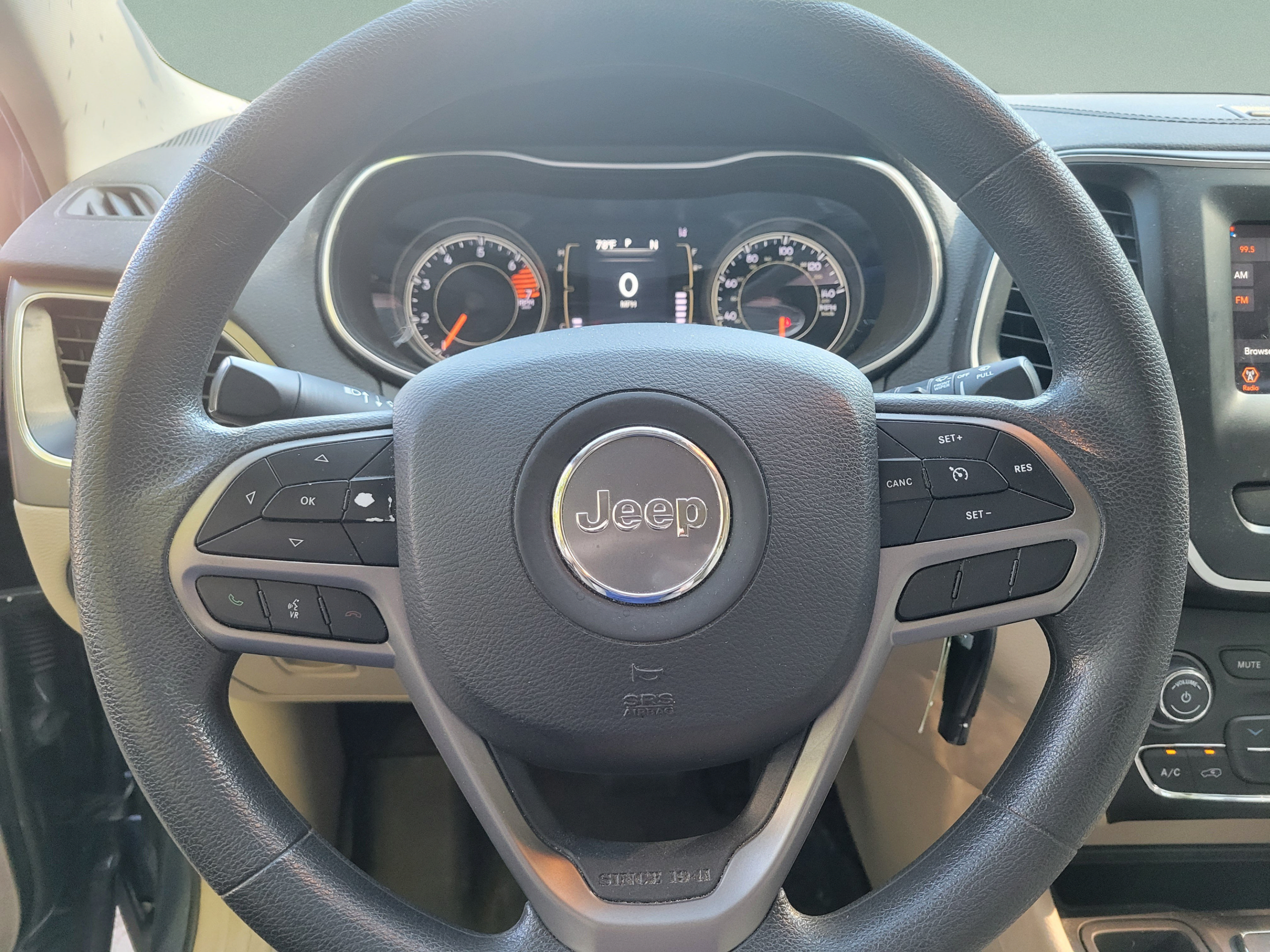 Certified 2021 Jeep Cherokee Latitude FWD image 16