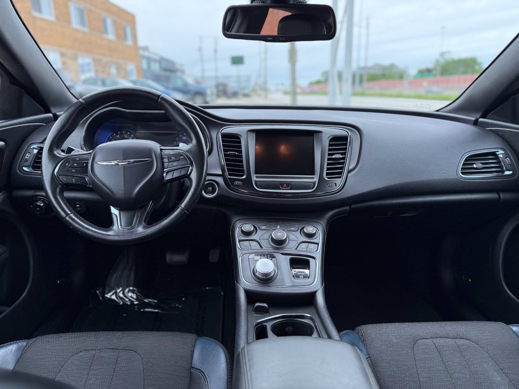 Used 2016 Chrysler 200 S w/ Navigation & Sound Group I FWD image 21