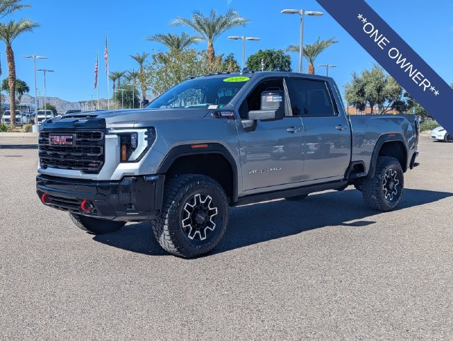 Used 2025 GMC Sierra 2500 AT4X AWD/4WD image 2