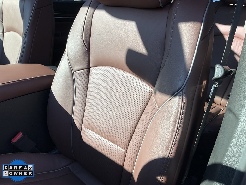 Used 2020 Buick Enclave Avenir w/ Avenir Technology Package image 18