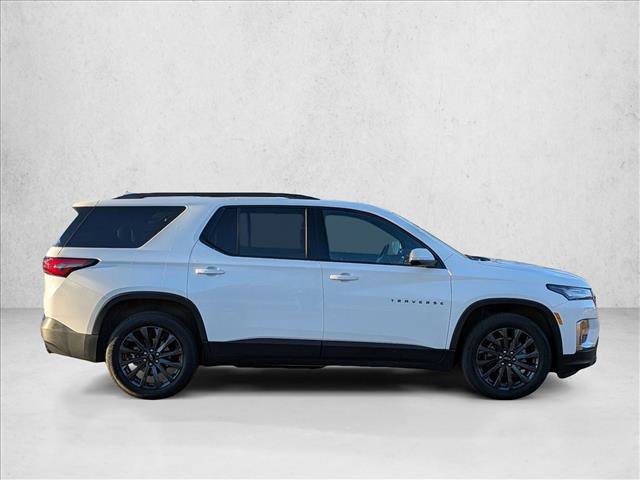 Used 2023 Chevrolet Traverse RS image 4
