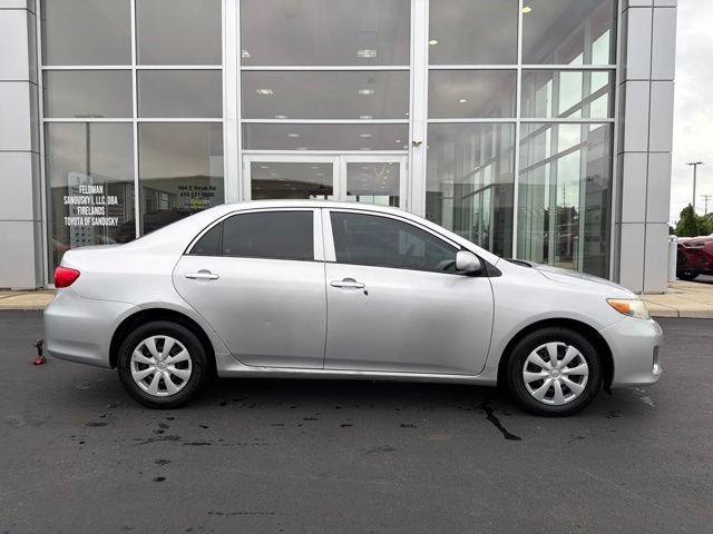 Used 2012 Toyota Corolla L FWD image 8