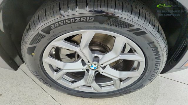 Used 2025 BMW X4 xDrive30i AWD/4WD image 60