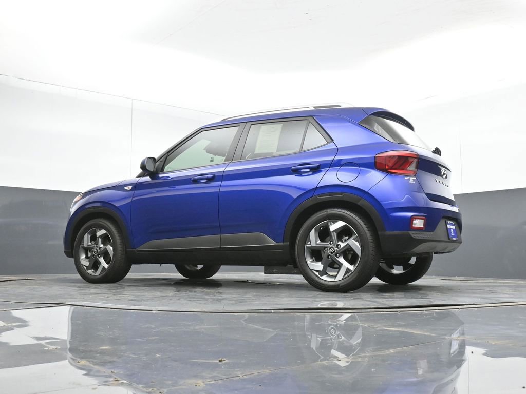 Used 2022 Hyundai Venue SEL w/ Cargo Package image 42