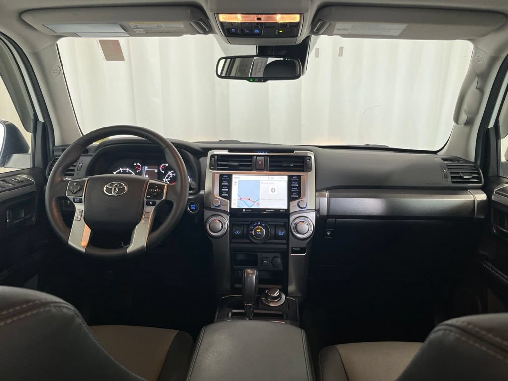 Used 2021 Toyota 4Runner SR5 Premium w/ Moonroof Package AWD/4WD image 10
