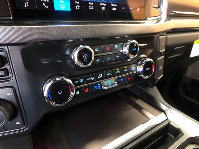 New 2026 Ford F250 Platinum w/ Snow Plow Prep Package AWD/4WD image 18