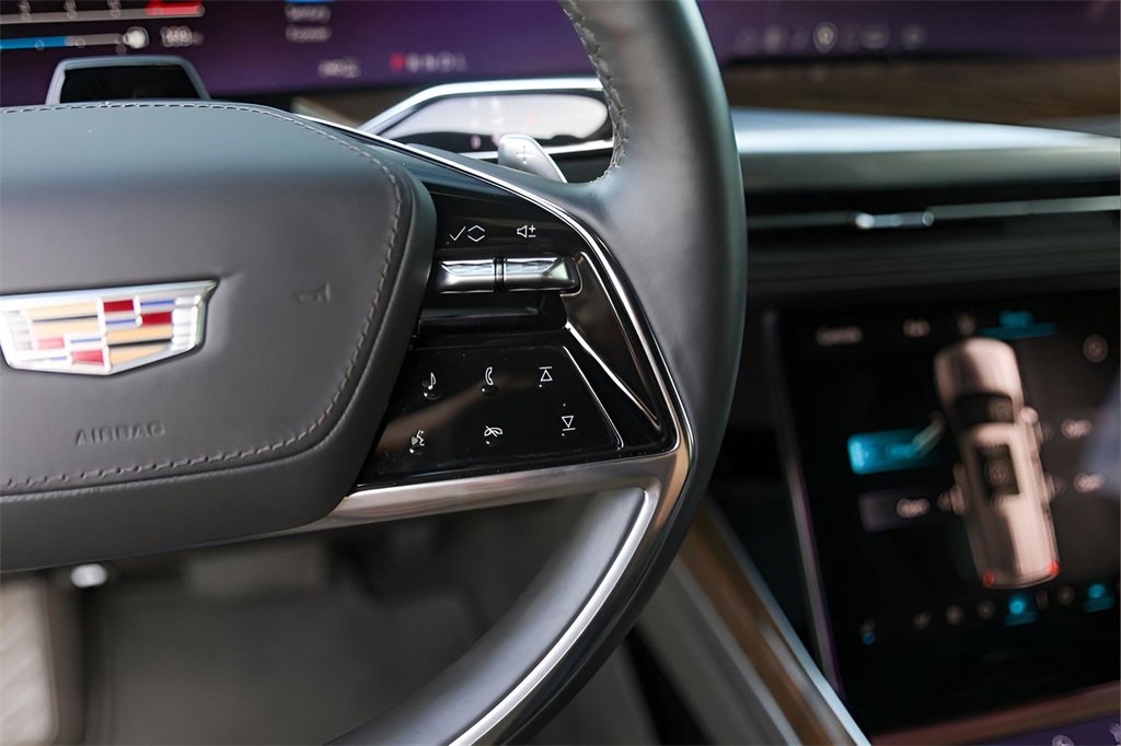 Certified 2025 Cadillac Escalade Sport Platinum image 13