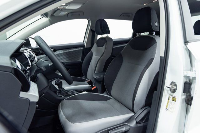 Used 2023 Volkswagen Taos S image 22