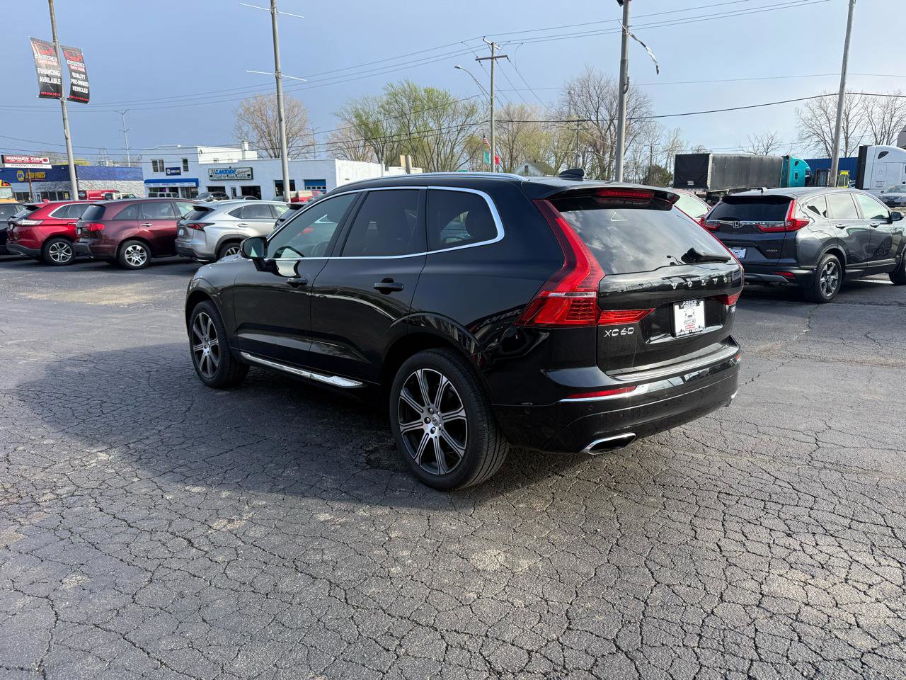Used 2018 Volvo XC60 T6 Inscription w/ Vision Package image 5