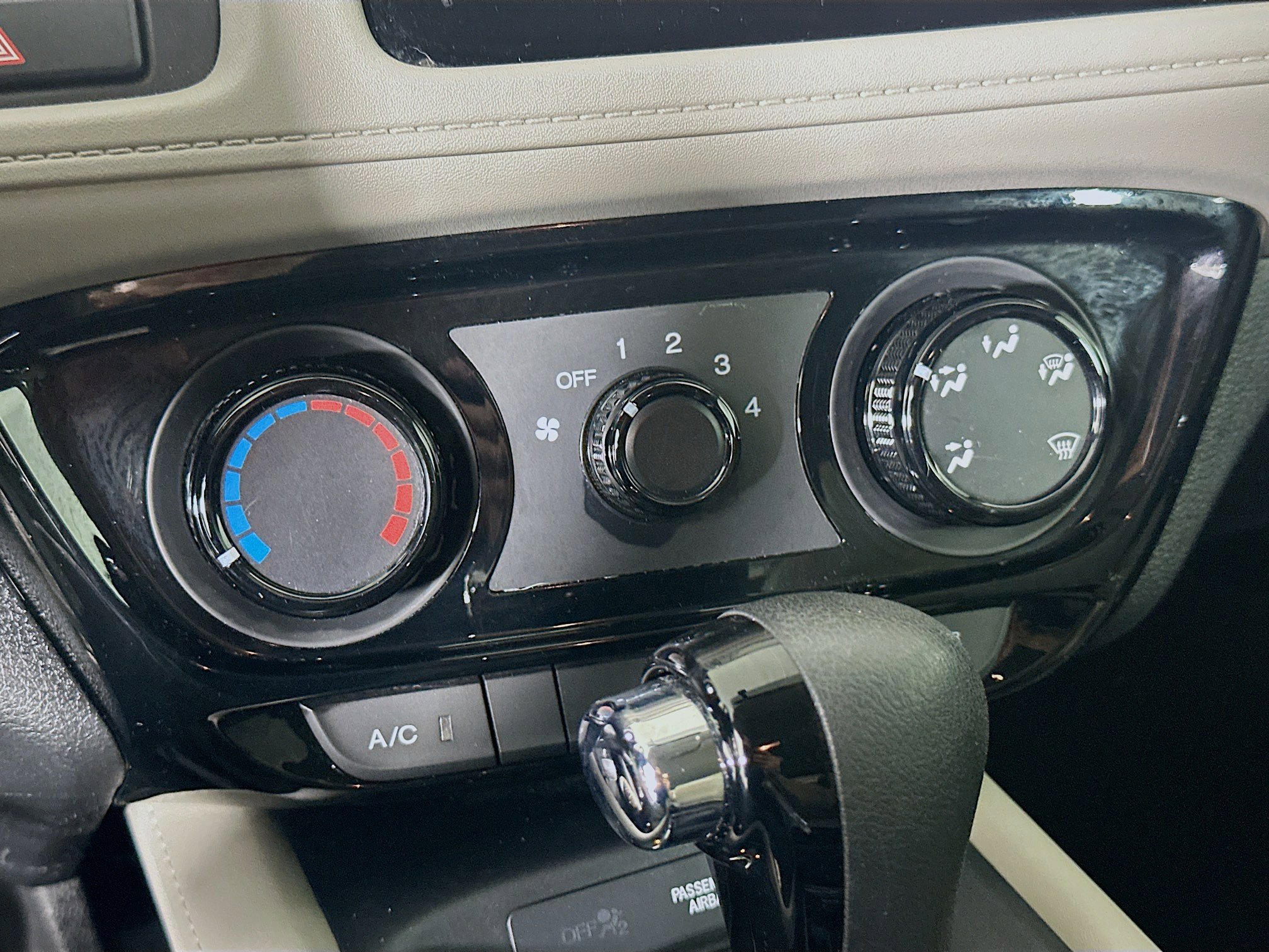 Used 2019 Honda HR-V LX image 23