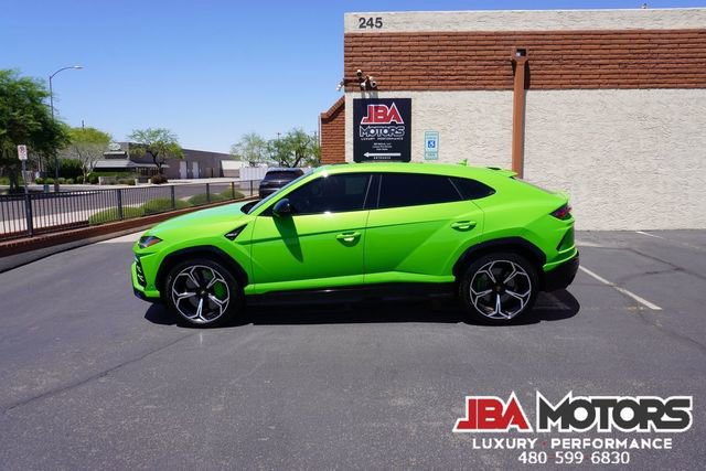 Used 2021 Lamborghini Urus AWD/4WD image 62
