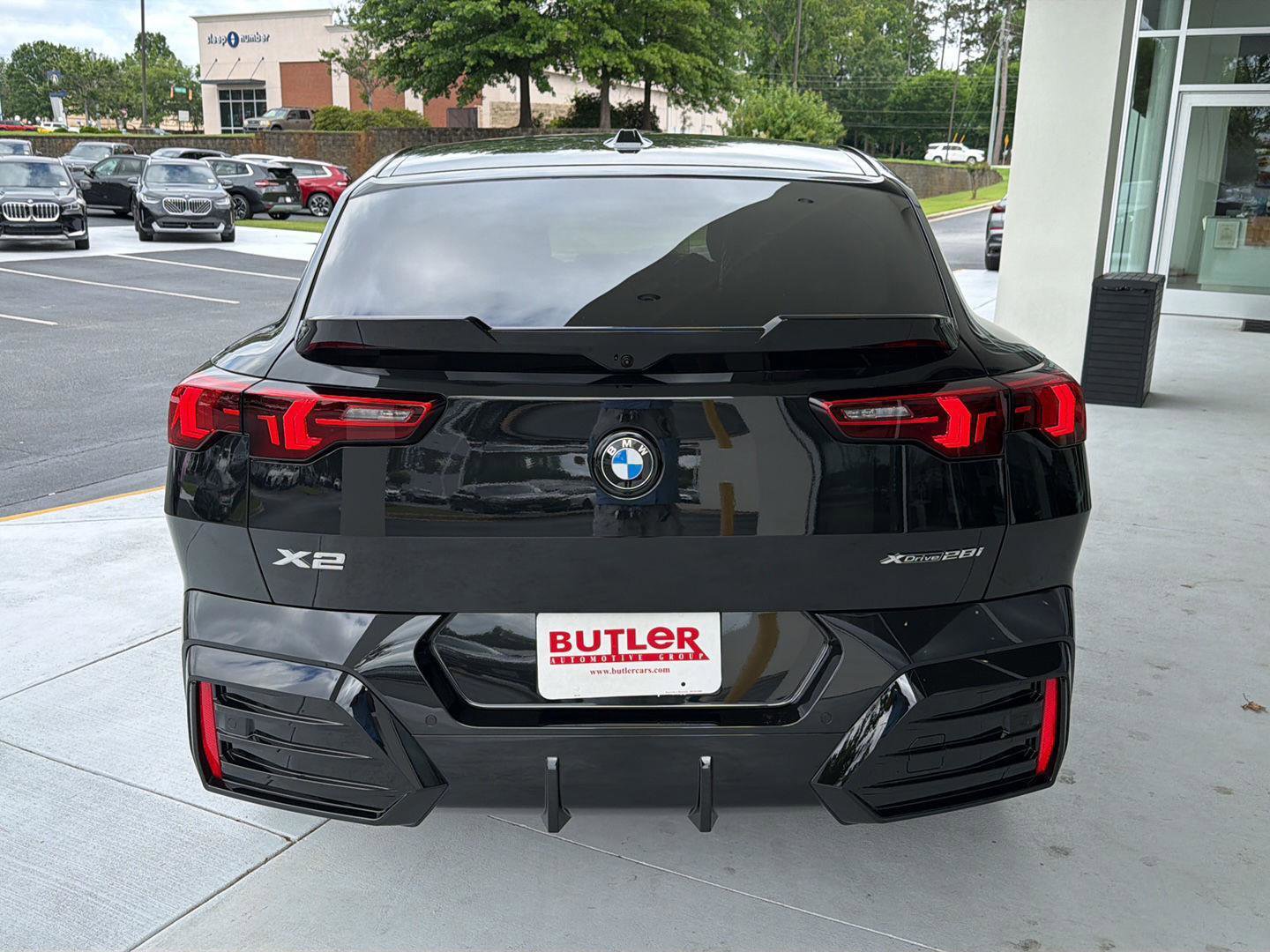 New 2026 BMW X2 xDrive28i w/ Technology Package AWD/4WD image 5