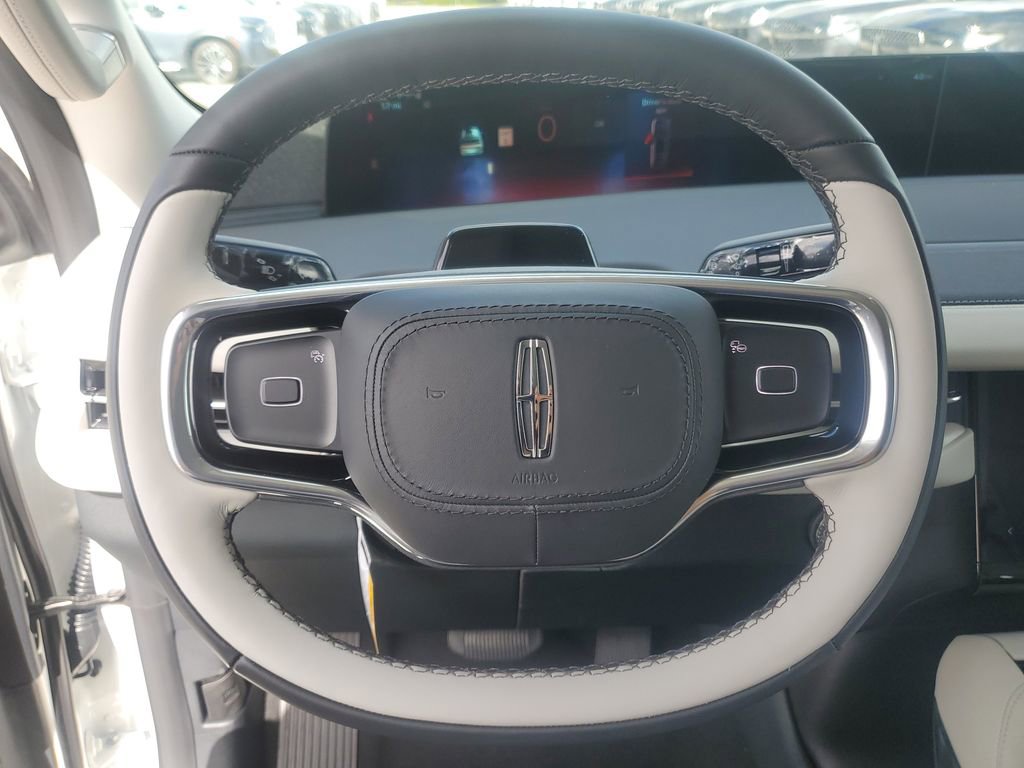 New 2025 Lincoln Navigator L Reserve image 23