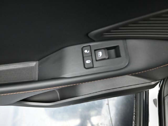 New 2026 Jeep Cherokee Limited AWD/4WD image 37